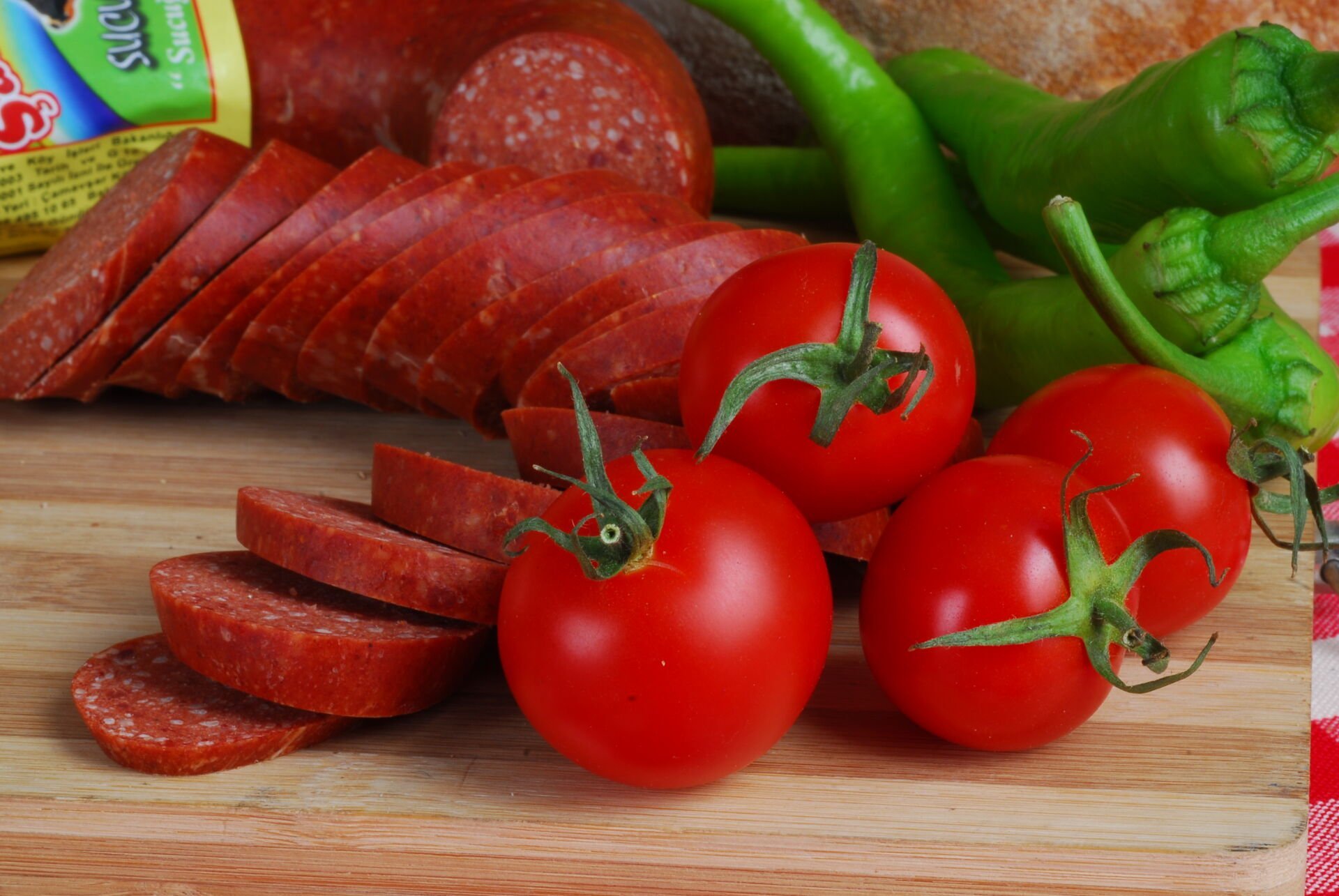 300 Gr Şahanoğlu Dilimli Dana Sucuk